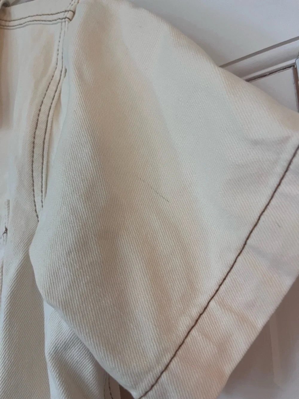 Velvet Heart Off White Denim Short Sleeve Jacket - Picture 5 of 7